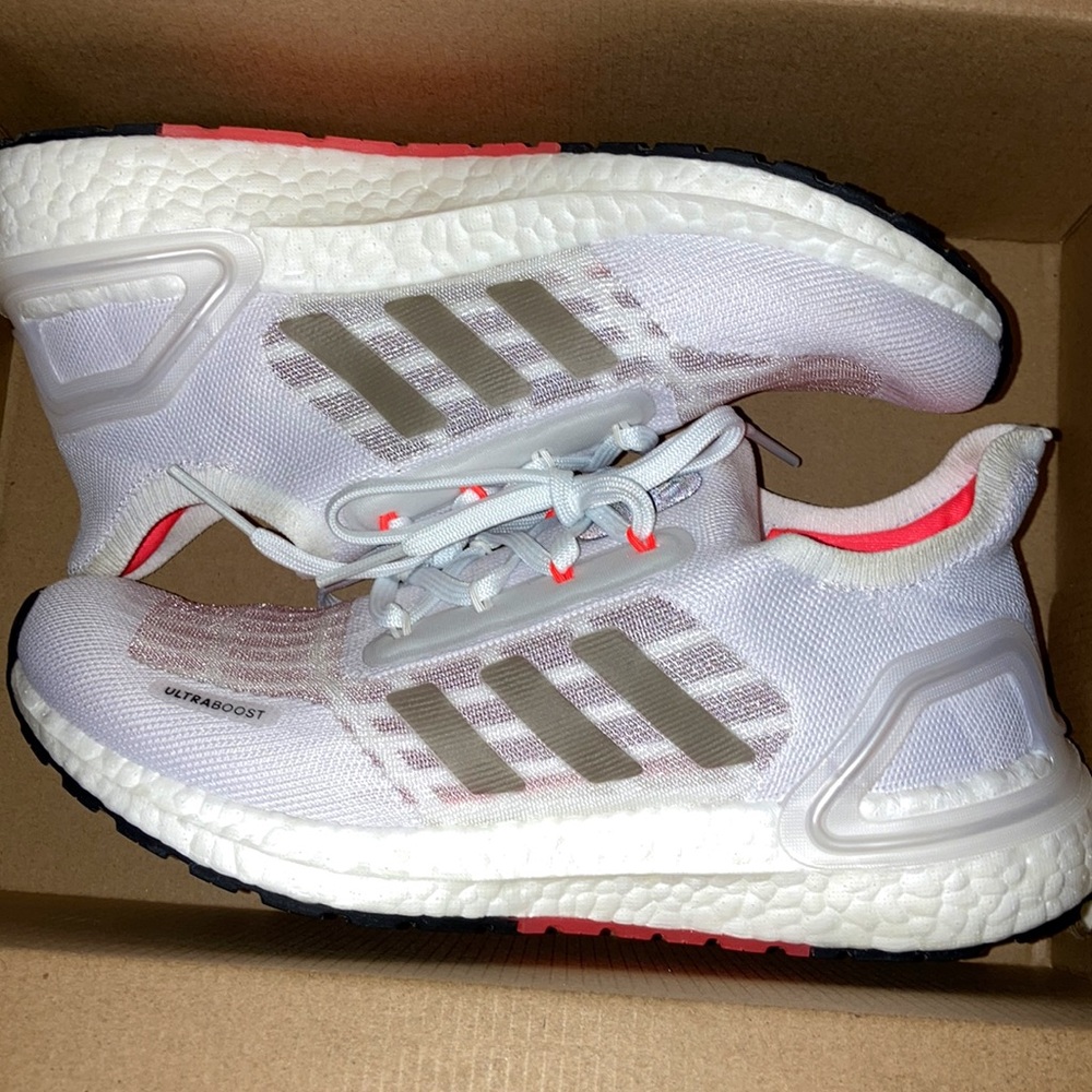 Adidas Ultraboost 7.5 Running Shoes